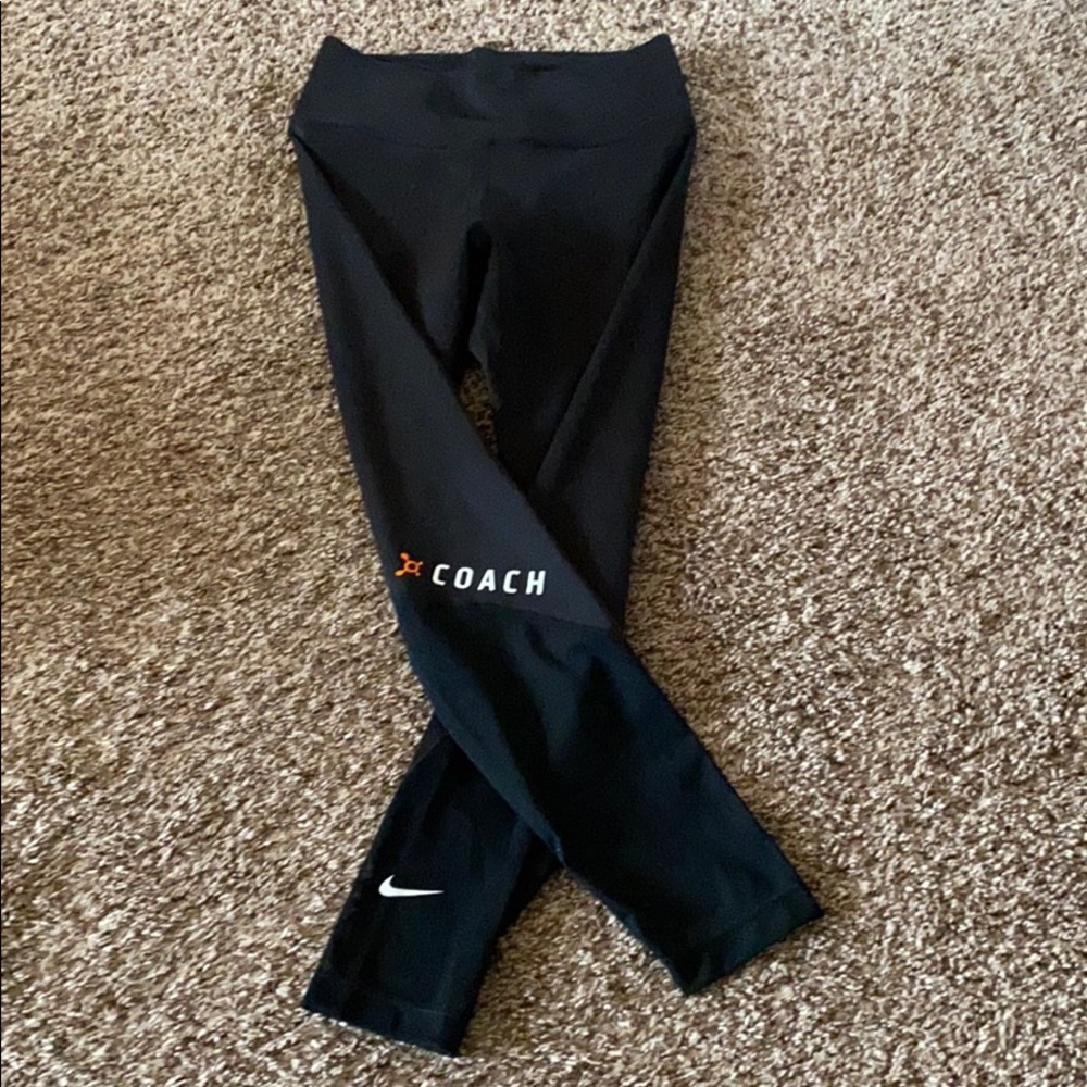 Nike Dri-Fit Orangetheory coach 7/8 pants size S